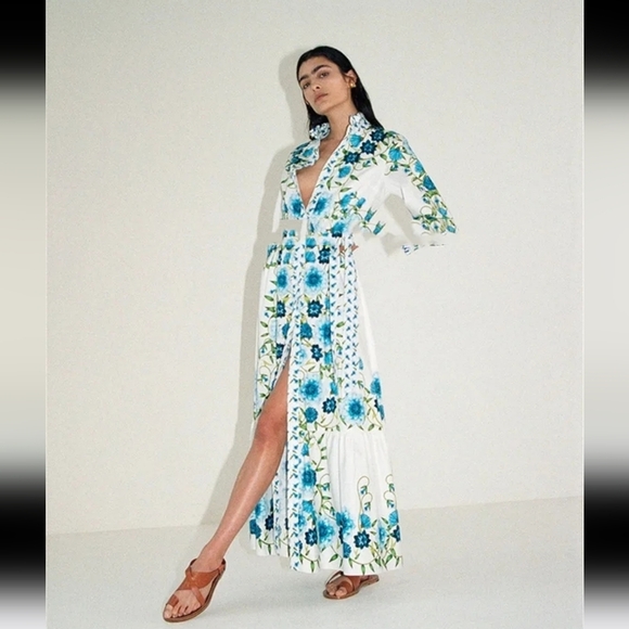 Chic Blue Floral Maxi Dress - Picture 9 of 16